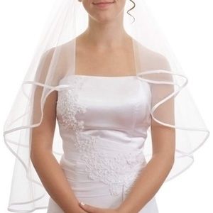 White Ribbon Edge Cascade Bridal Veil with Comb